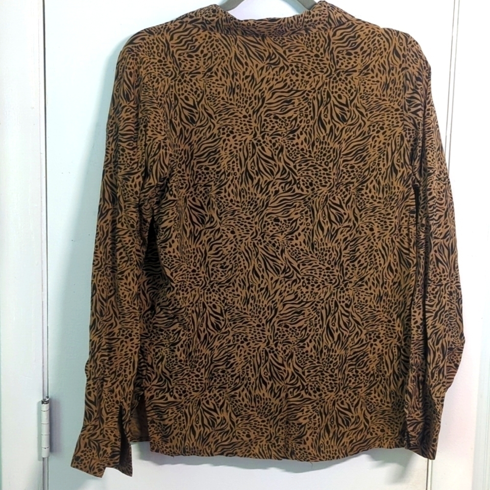 EUC Vintage 100% Silk Leopard Tiger Print Button Down 90s Y2K Elegance! Sz M - Picture 6 of 6